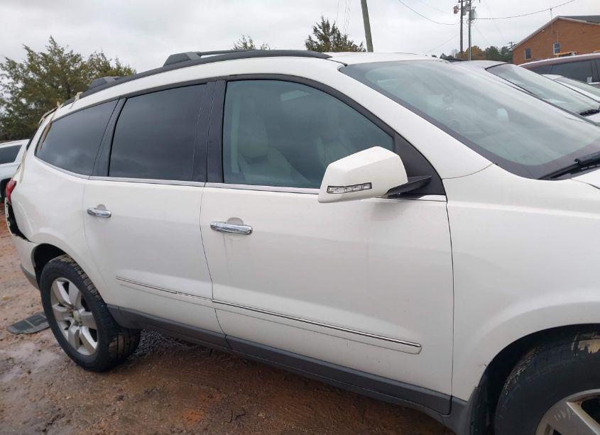 Photo 13 of 2011 Chevrolet Traverse LTZ (VIN 1GNKRLED6BJ334775)