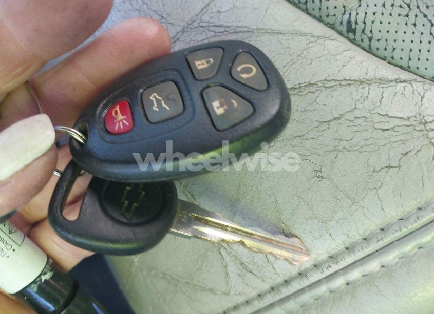 Photo 11 of 2012 Chevrolet Traverse LTZ (VIN 1GNKRLED7CJ113669)