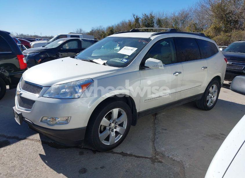 Photo 2 of 2012 Chevrolet Traverse LTZ (VIN 1GNKRLED9CJ183593)