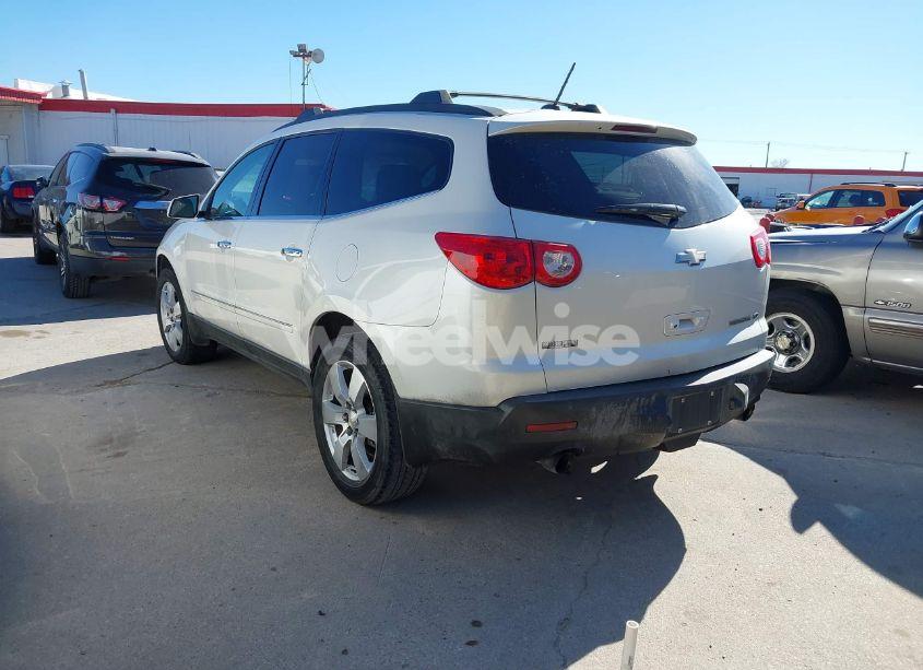 Photo 3 of 2012 Chevrolet Traverse LTZ (VIN 1GNKRLED9CJ183593)