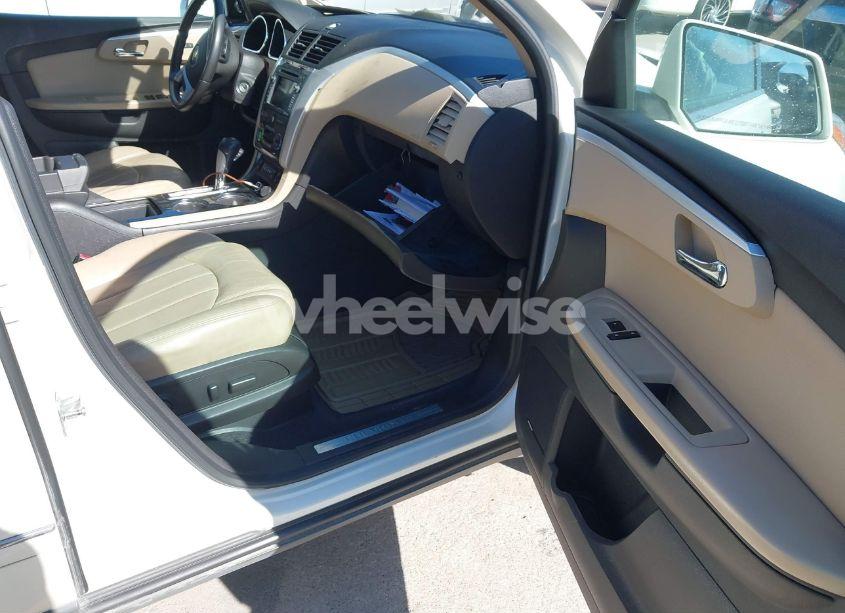 Photo 5 of 2012 Chevrolet Traverse LTZ (VIN 1GNKRLED9CJ183593)