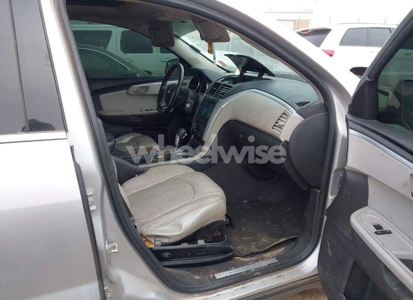 Photo 5 of 2012 Chevrolet Traverse LTZ (VIN 1GNKRLED9CJ328258)