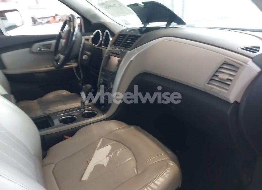 Photo 5 of 2012 Chevrolet Traverse LTZ (VIN 1GNKRLED9CJ373782)