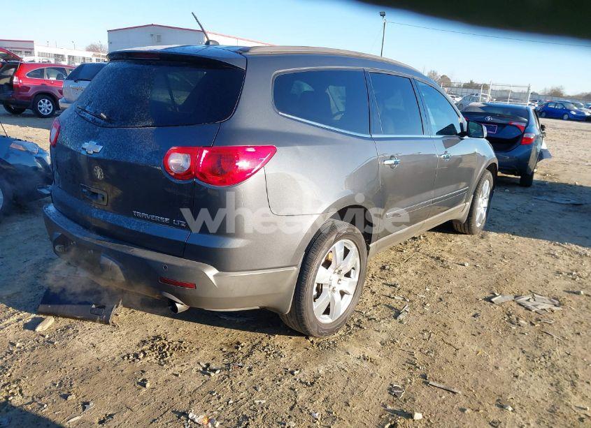 Photo 4 of 2011 Chevrolet Traverse LTZ (VIN 1GNKRLEDXBJ340594)