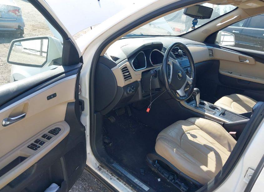 Photo 13 of 2012 Chevrolet Traverse LTZ (VIN 1GNKRLEDXCJ198376)