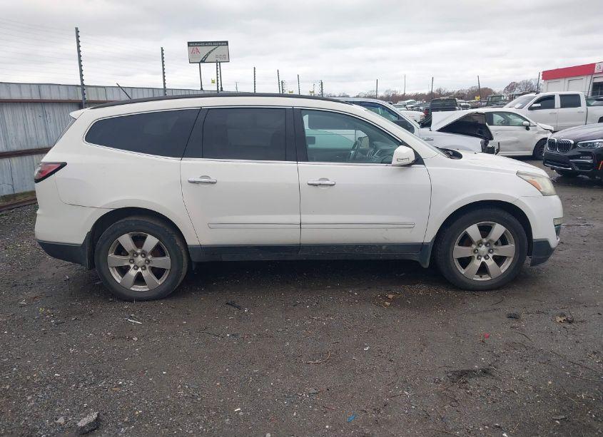 Photo 13 of 2013 Chevrolet Traverse LTZ (VIN 1GNKRLKD2DJ203009)