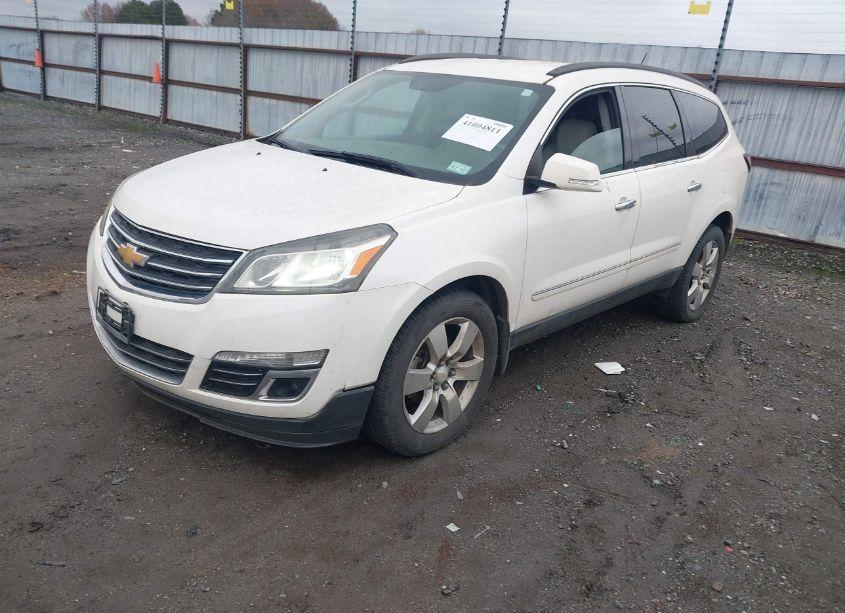 Photo 2 of 2013 Chevrolet Traverse LTZ (VIN 1GNKRLKD2DJ203009)