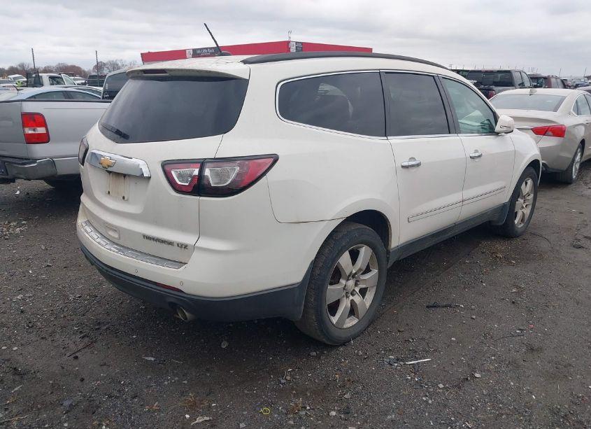 Photo 4 of 2013 Chevrolet Traverse LTZ (VIN 1GNKRLKD2DJ203009)