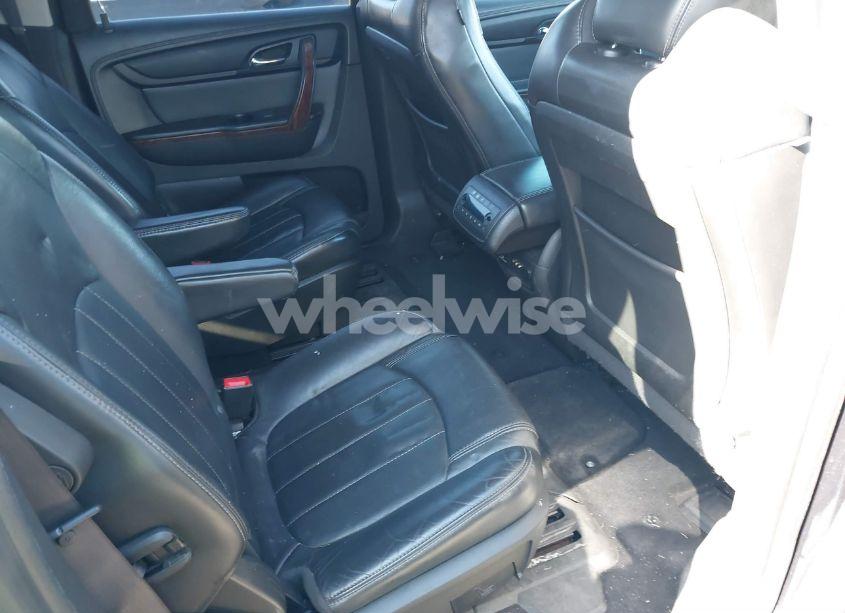 Photo 8 of 2013 Chevrolet Traverse LTZ (VIN 1GNKRLKD3DJ140695)