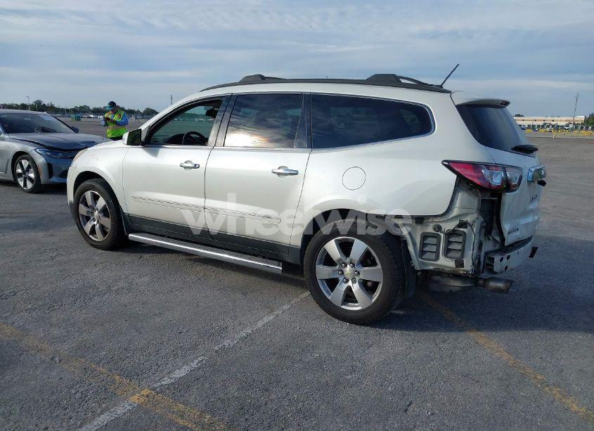 Photo 15 of 2013 Chevrolet Traverse LTZ (VIN 1GNKRLKD8DJ108373)