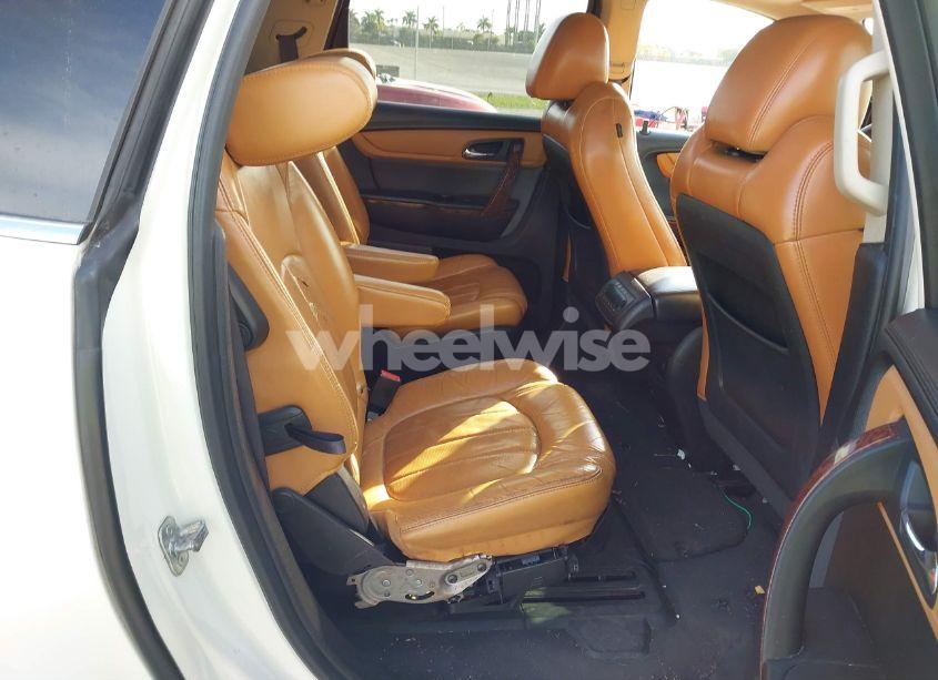 Photo 8 of 2013 Chevrolet Traverse LTZ (VIN 1GNKRLKD8DJ108373)