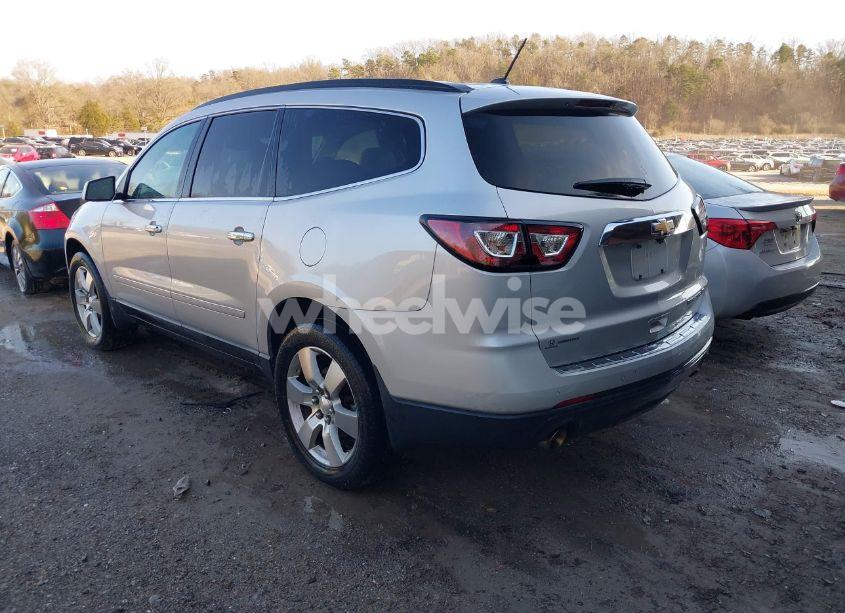 Photo 3 of 2013 Chevrolet Traverse LTZ (VIN 1GNKRLKD9DJ100315)