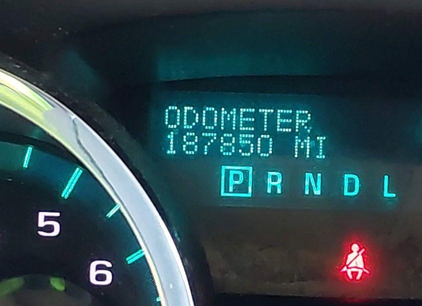 Photo 7 of 2011 Chevrolet Traverse LS (VIN 1GNKVEED0BJ101448)