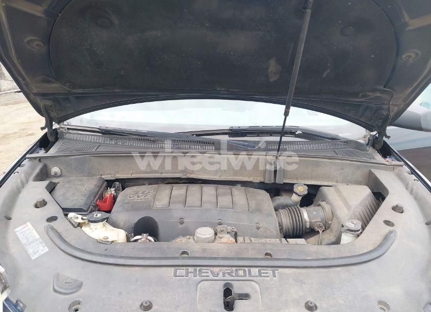 Photo 10 of 2011 Chevrolet Traverse LS (VIN 1GNKVEED4BJ325578)