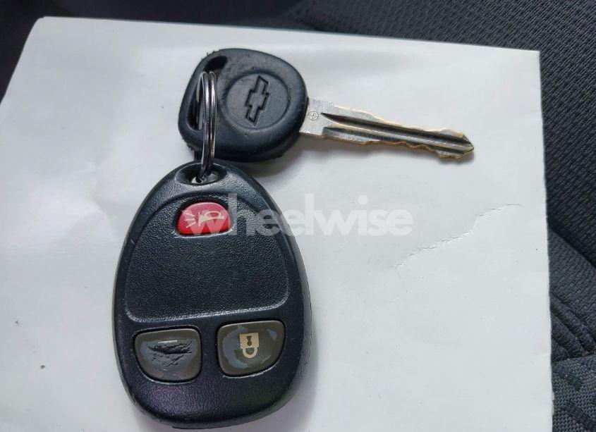 Photo 11 of 2011 Chevrolet Traverse LS (VIN 1GNKVEED4BJ325578)