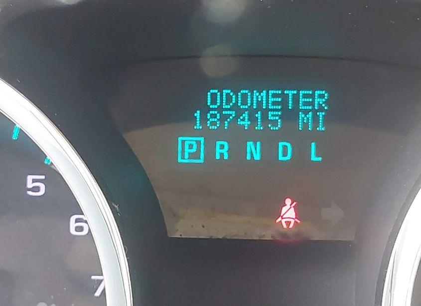 Photo 7 of 2011 Chevrolet Traverse LS (VIN 1GNKVEED5BJ281218)