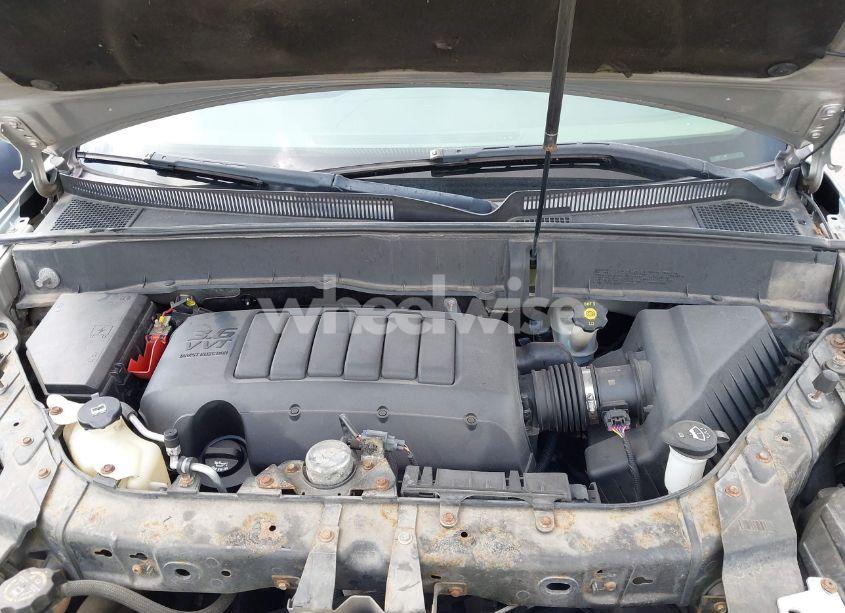 Photo 6 of 2011 Chevrolet Traverse LS (VIN 1GNKVEEDXBJ230345)