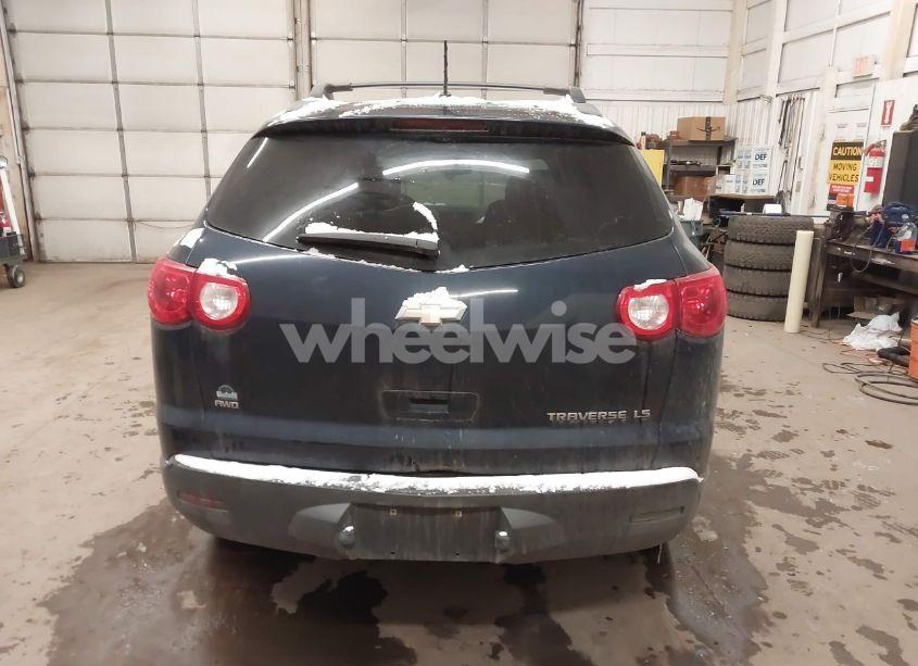 Photo 17 of 2011 Chevrolet Traverse LS (VIN 1GNKVEEDXBJ258338)