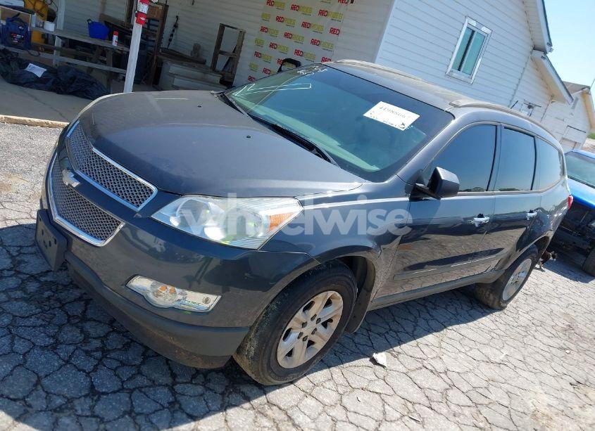 Photo 2 of 2012 Chevrolet Traverse LS (VIN 1GNKVFED0CJ343941)