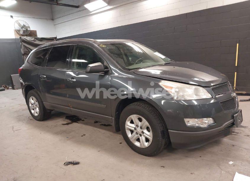 2011 Chevrolet Traverse LS (VIN 1GNKVFED1BJ193479) main photo