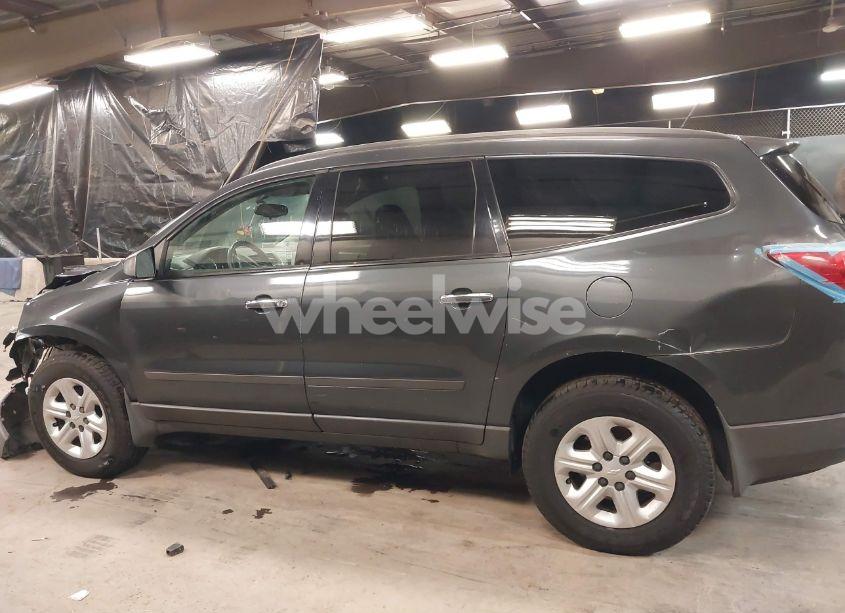 Photo 14 of 2011 Chevrolet Traverse LS (VIN 1GNKVFED1BJ193479)