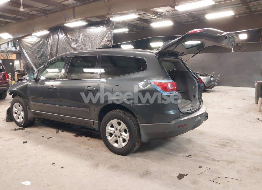 Photo 3 of 2011 Chevrolet Traverse LS (VIN 1GNKVFED1BJ193479)