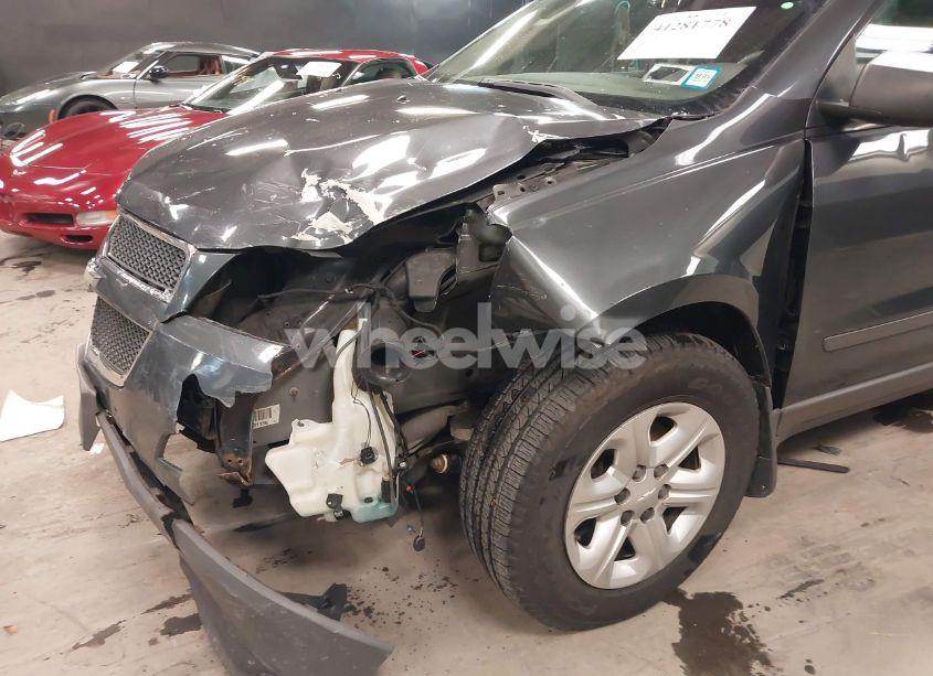 Photo 6 of 2011 Chevrolet Traverse LS (VIN 1GNKVFED1BJ193479)