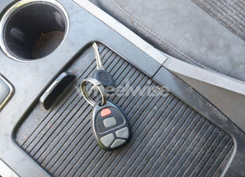 Photo 11 of 2011 Chevrolet Traverse LS (VIN 1GNKVFED2BJ379998)