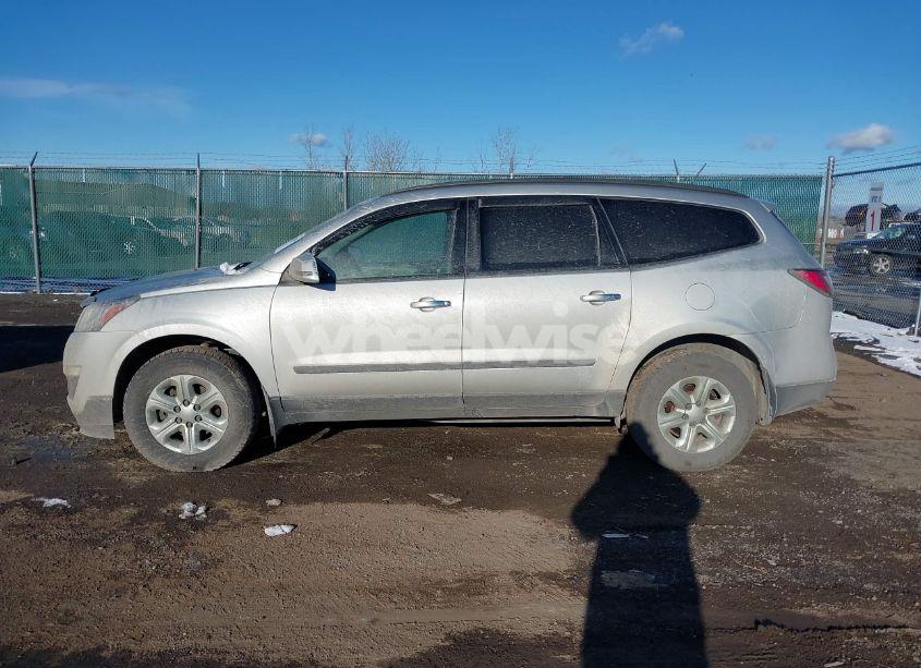 Photo 14 of 2015 Chevrolet Traverse LS (VIN 1GNKVFED2FJ113290)