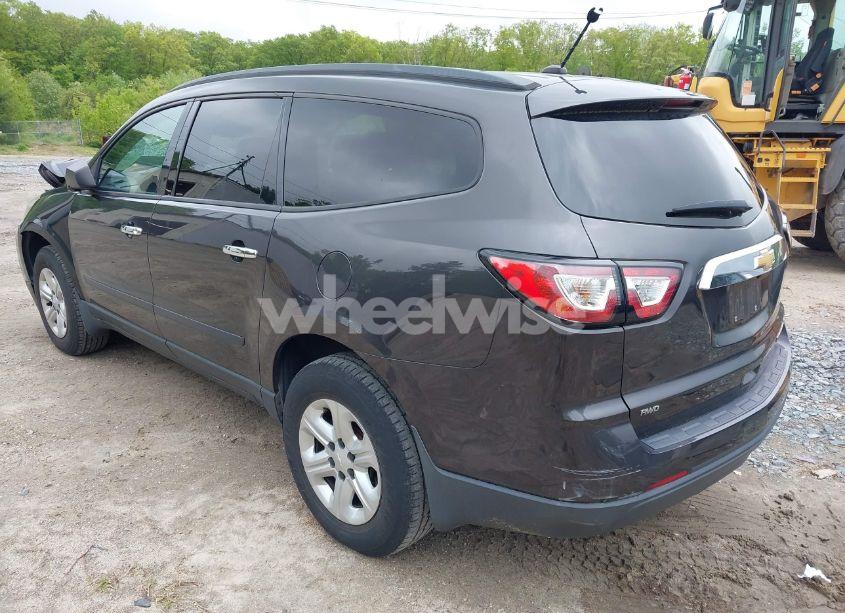 Photo 3 of 2015 Chevrolet Traverse LS (VIN 1GNKVFED2FJ133054)
