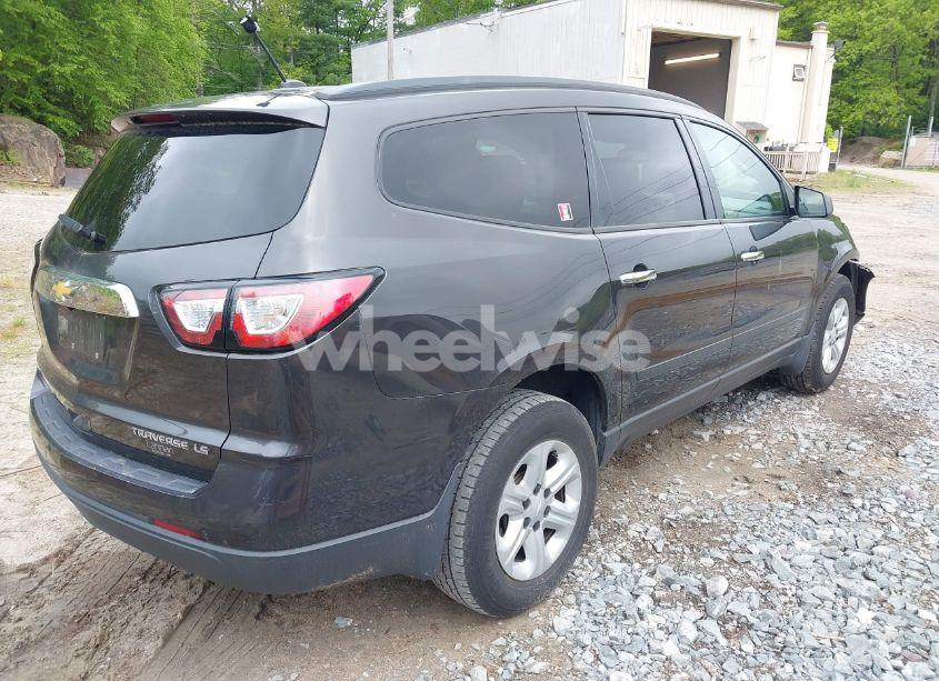 Photo 4 of 2015 Chevrolet Traverse LS (VIN 1GNKVFED2FJ133054)