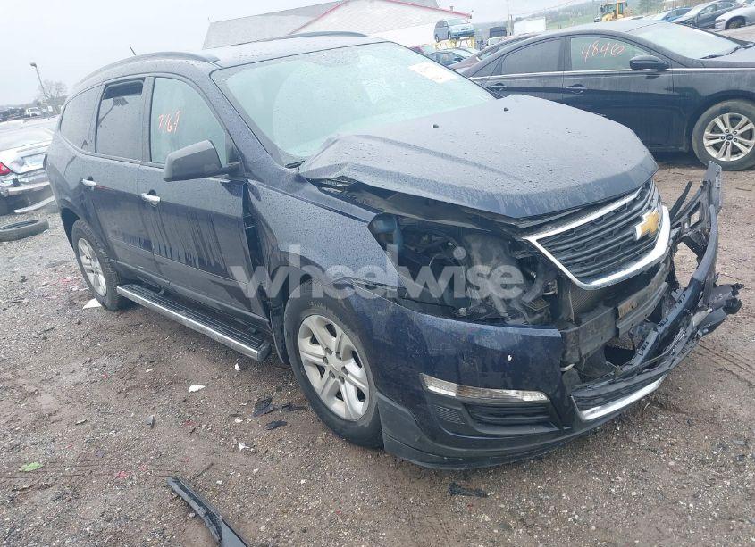 2017 Chevrolet Traverse LS (VIN 1GNKVFED2HJ256047) main photo