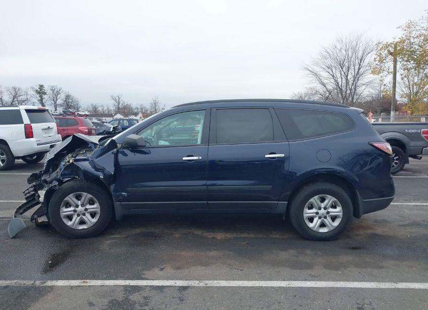 Photo 14 of 2017 Chevrolet Traverse LS (VIN 1GNKVFED2HJ280123)