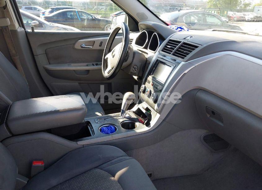 Photo 5 of 2011 Chevrolet Traverse LS (VIN 1GNKVFED3BJ276556)