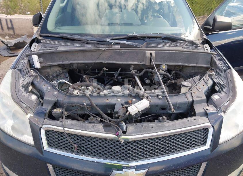 Photo 6 of 2011 Chevrolet Traverse LS (VIN 1GNKVFED3BJ323245)