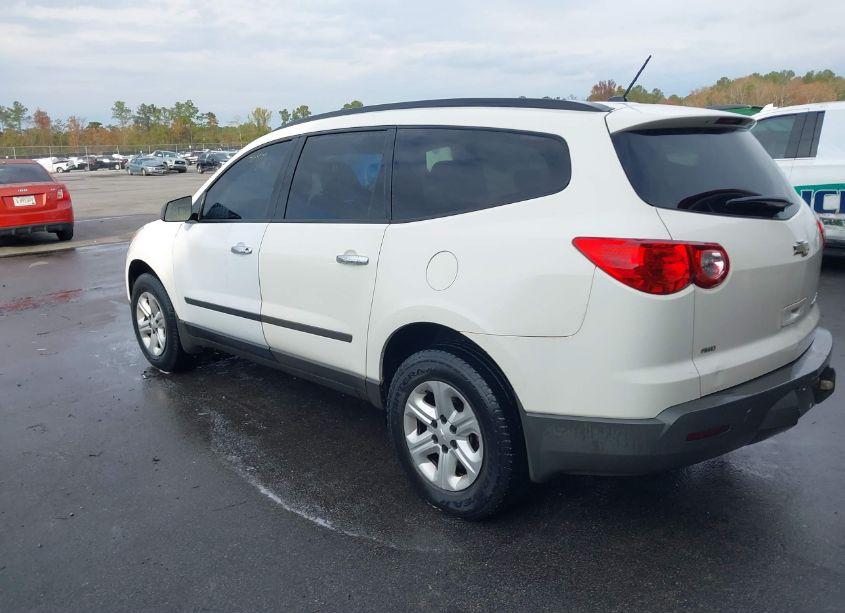 Photo 3 of 2012 Chevrolet Traverse LS (VIN 1GNKVFED3CJ221509)