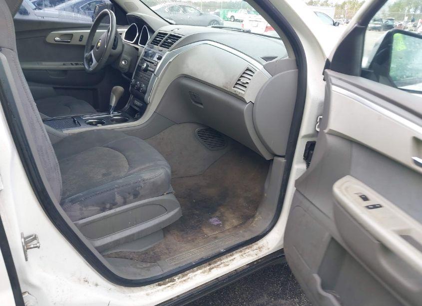 Photo 5 of 2012 Chevrolet Traverse LS (VIN 1GNKVFED3CJ221509)