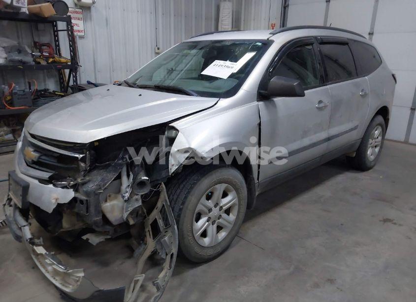 Photo 2 of 2014 Chevrolet Traverse LS (VIN 1GNKVFED3EJ370893)