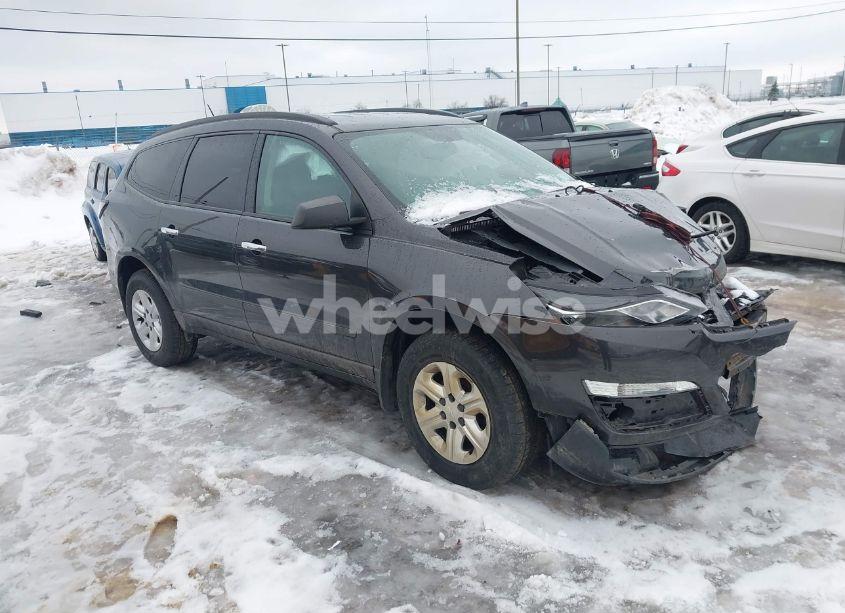 2015 Chevrolet Traverse LS (VIN 1GNKVFED3FJ258578) main photo