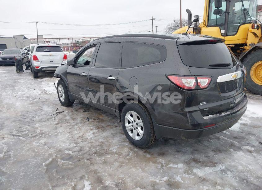 Photo 3 of 2015 Chevrolet Traverse LS (VIN 1GNKVFED3FJ258578)