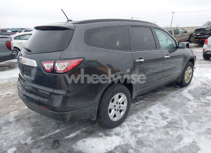 Photo 4 of 2015 Chevrolet Traverse LS (VIN 1GNKVFED3FJ258578)