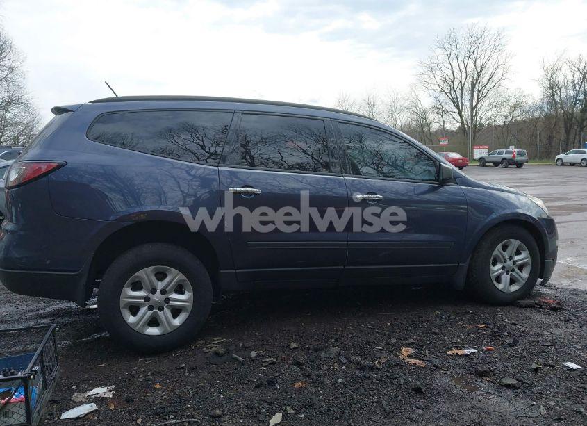 Photo 14 of 2014 Chevrolet Traverse LS (VIN 1GNKVFED4EJ113130)