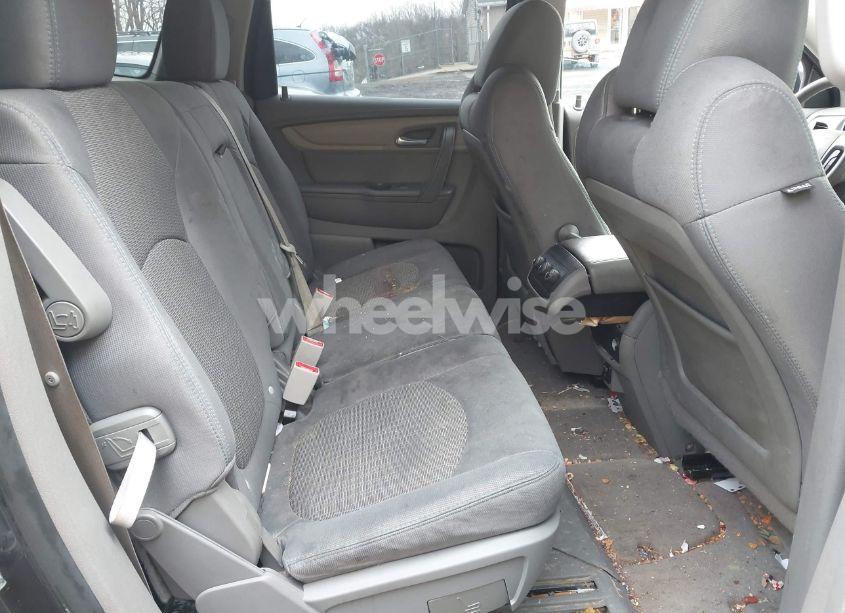 Photo 8 of 2014 Chevrolet Traverse LS (VIN 1GNKVFED4EJ113130)