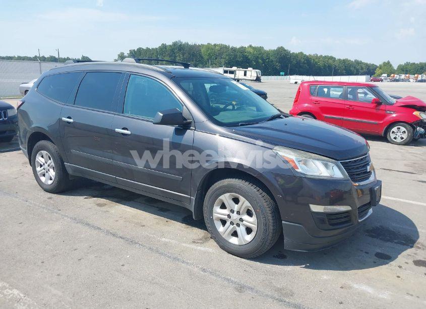 2015 Chevrolet Traverse LS (VIN 1GNKVFED4FJ309666) main photo