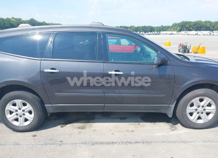 Photo 14 of 2015 Chevrolet Traverse LS (VIN 1GNKVFED4FJ309666)