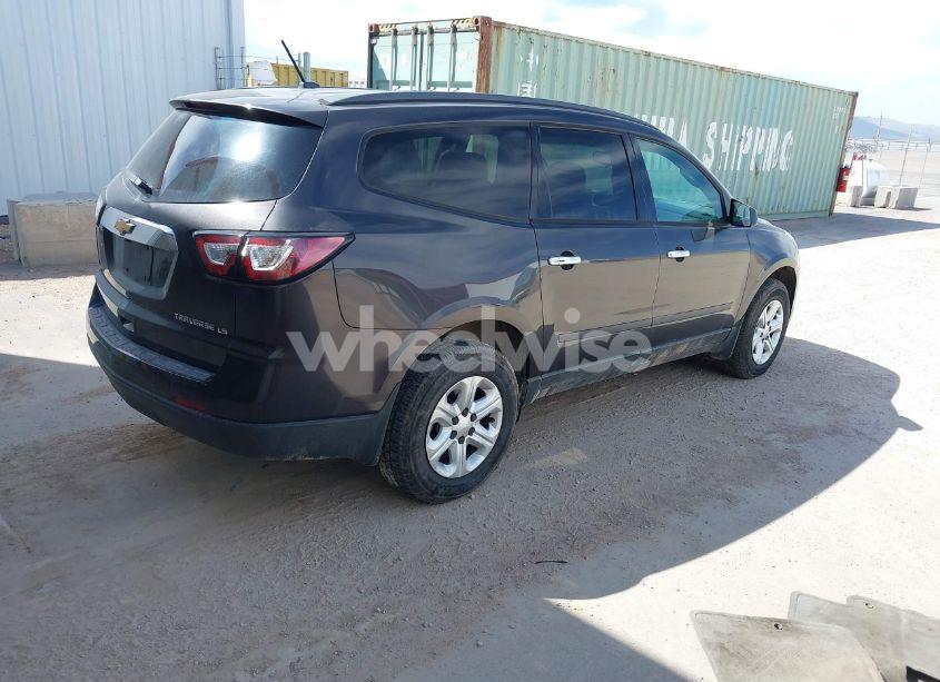 Photo 4 of 2015 Chevrolet Traverse LS (VIN 1GNKVFED4FJ323888)