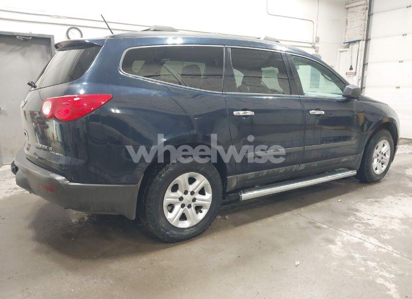 Photo 4 of 2012 Chevrolet Traverse LS (VIN 1GNKVFED5CJ263101)