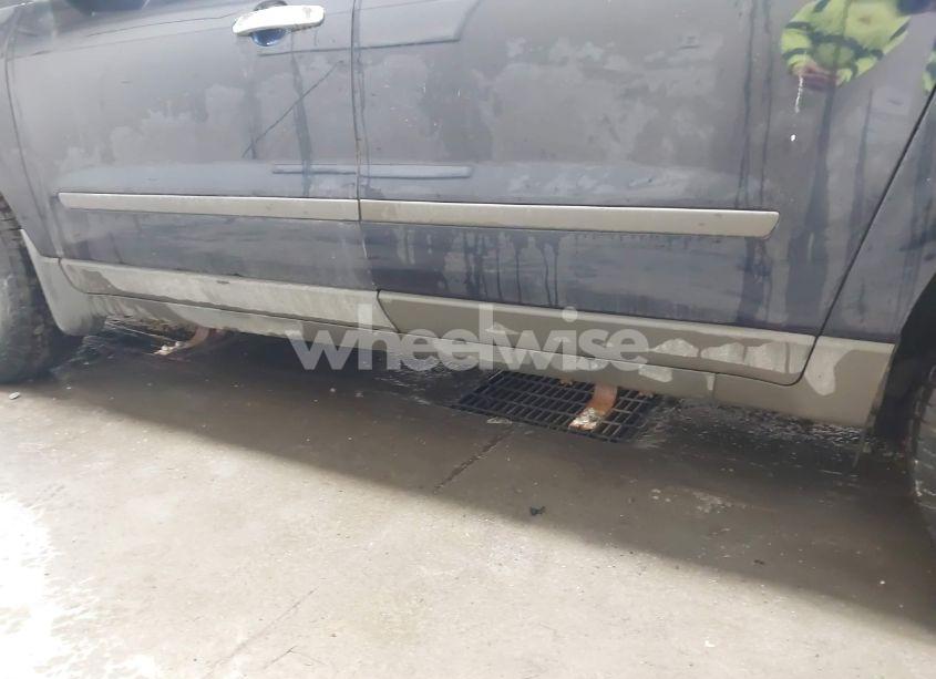 Photo 6 of 2012 Chevrolet Traverse LS (VIN 1GNKVFED5CJ263101)