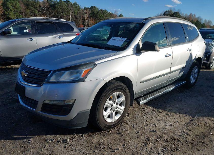 Photo 2 of 2013 Chevrolet Traverse LS (VIN 1GNKVFED5DJ101356)