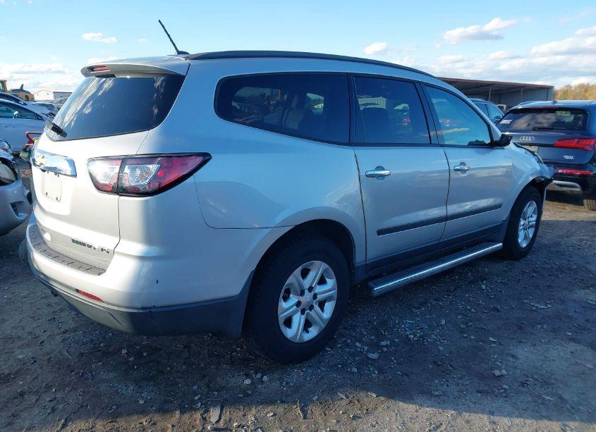 Photo 4 of 2013 Chevrolet Traverse LS (VIN 1GNKVFED5DJ101356)